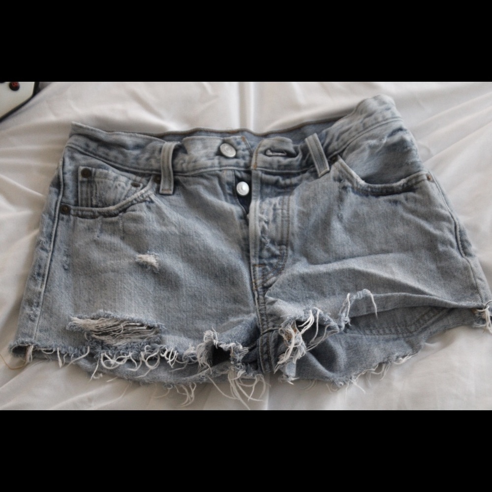 Levi’s Trendy 501 Dusty Blue Buttonfly Shorts